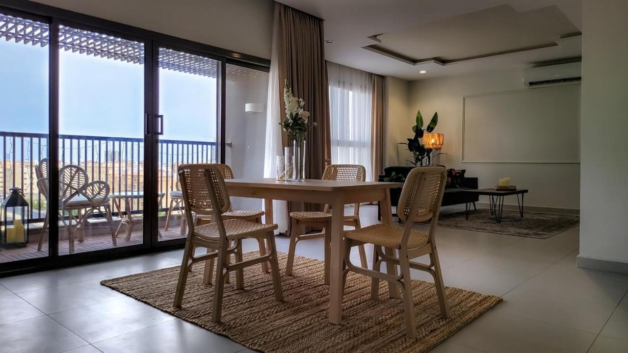 Chez Sara Apt. near King Fahd Causeway