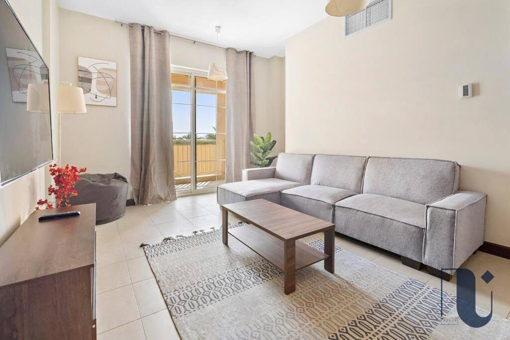 Nazeel - 1 Bedroom Apartment Marina