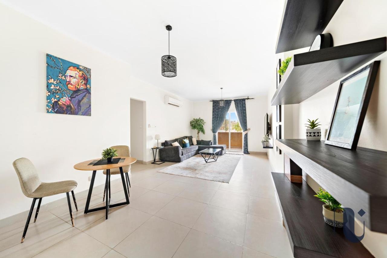 Nazeel - 2 Bedroom Apartment alwaha