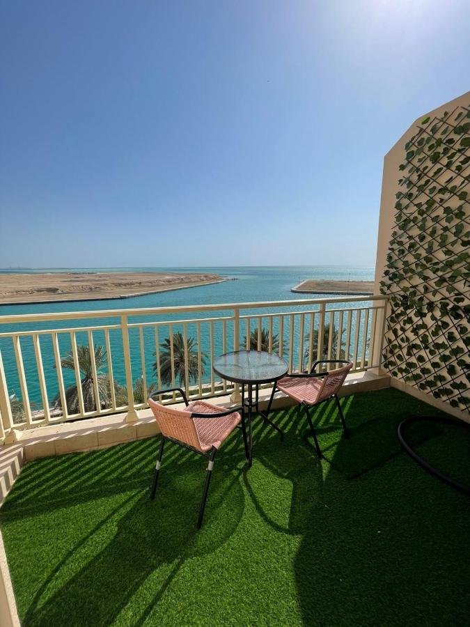 panoramic MARINA 4 beach view