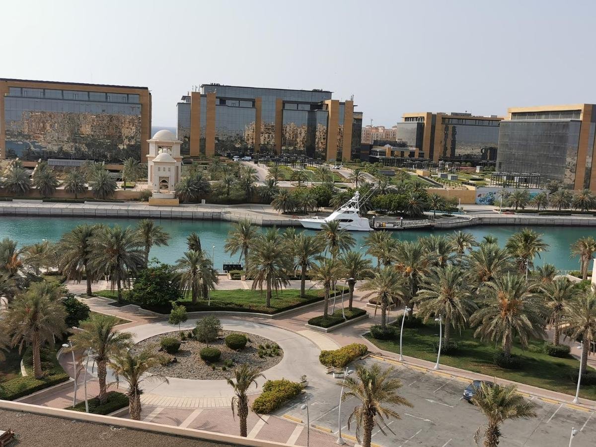 شقق فخامة المارينا Grandeur Marina Apartments