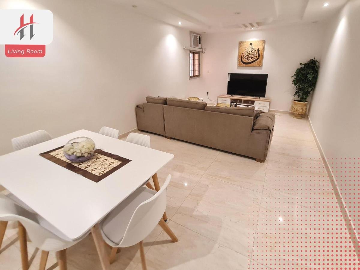 الهاشمية شقة عائلية بإطلالة على برج الساعة